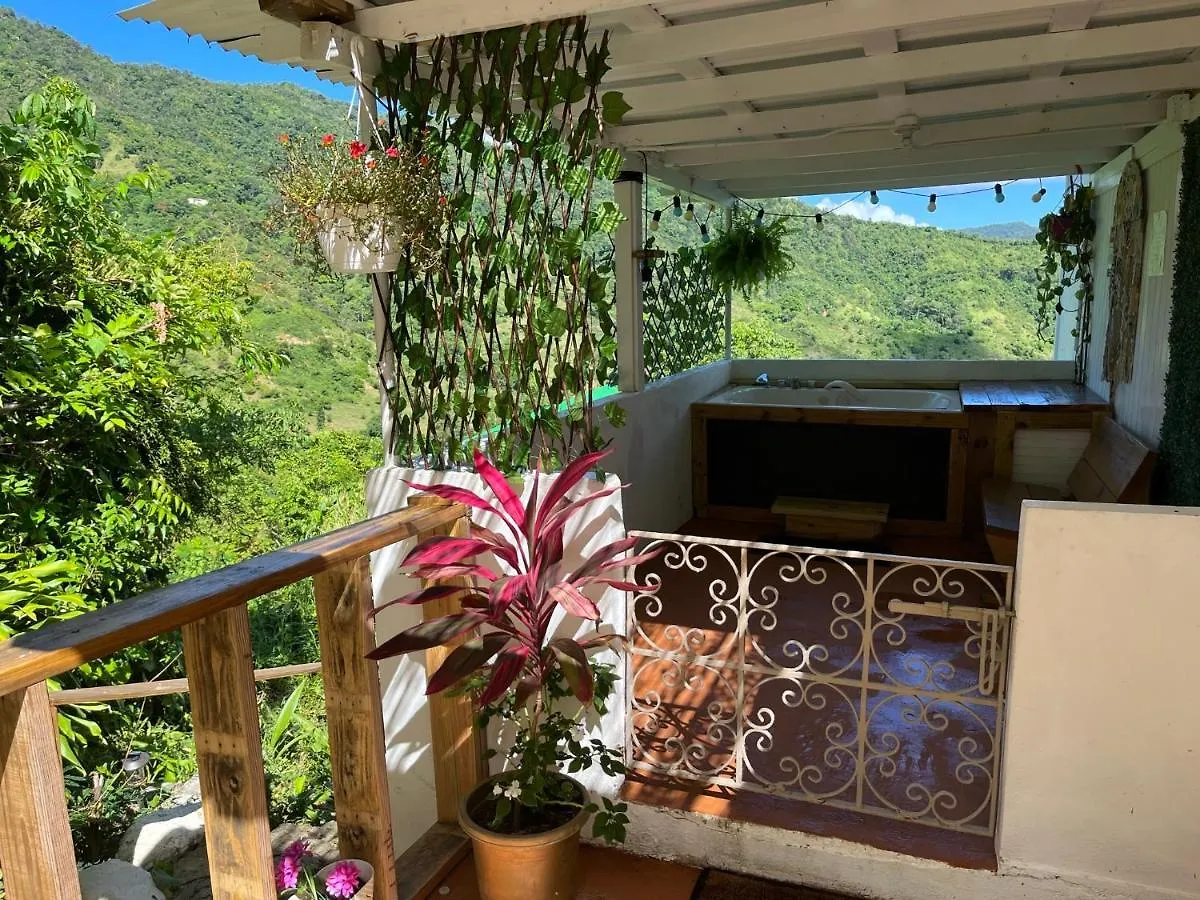 Gasthaus Casa Bali Retreat Guayama